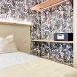 ゲストハウス La Poetisa - Auto Check-in 3*