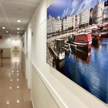 Gasthof La Poetisa - Auto Check-in Culleredo