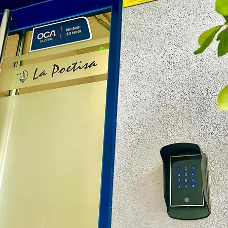 Gasthuis La Poetisa - Auto Check-in 3*