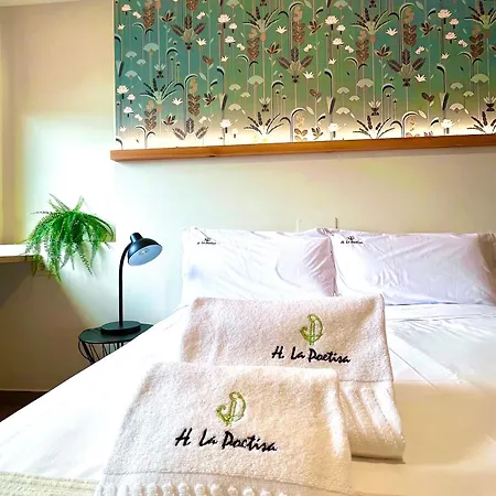 La Poetisa - Auto Check-in Culleredo