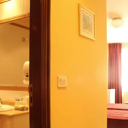 Gasthof La Poetisa - Auto Check-in 3*