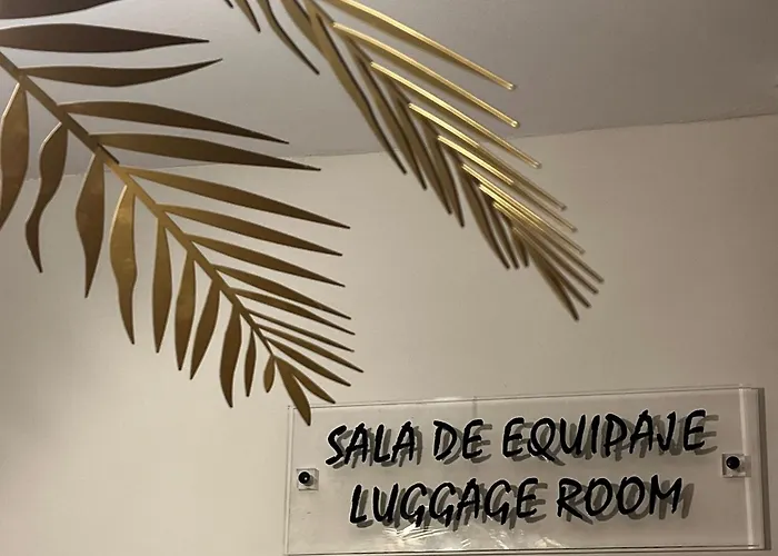 La Poetisa - Auto Check-in Gasthuis 3*