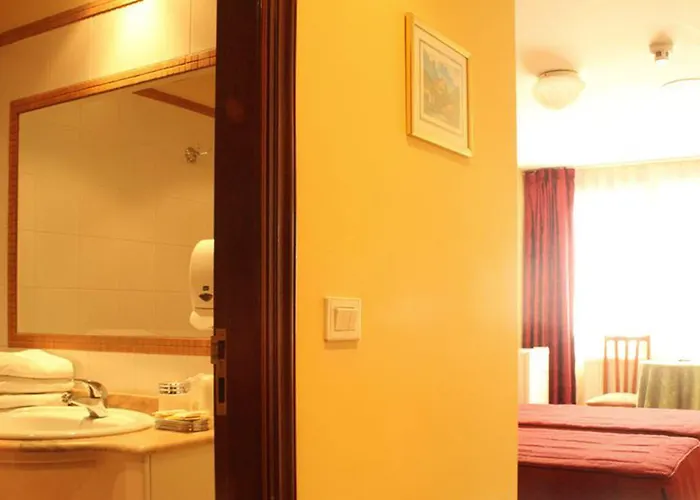 Penzion La Poetisa - Auto Check-in 3*