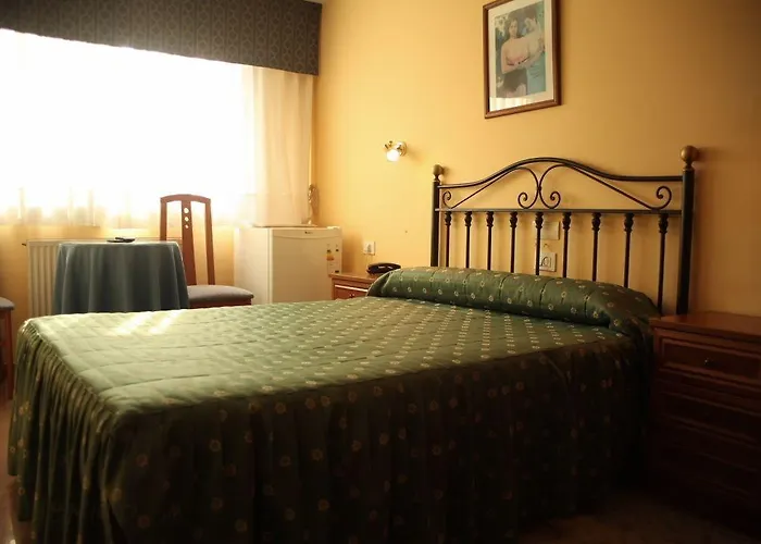 Penzion La Poetisa - Auto Check-in 3*